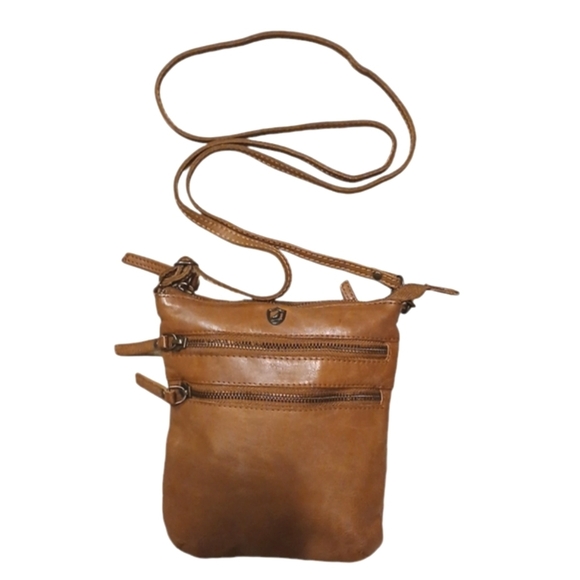 Cochoa Soft Brown Leather Crossbody Bag - Picture 12 of 12